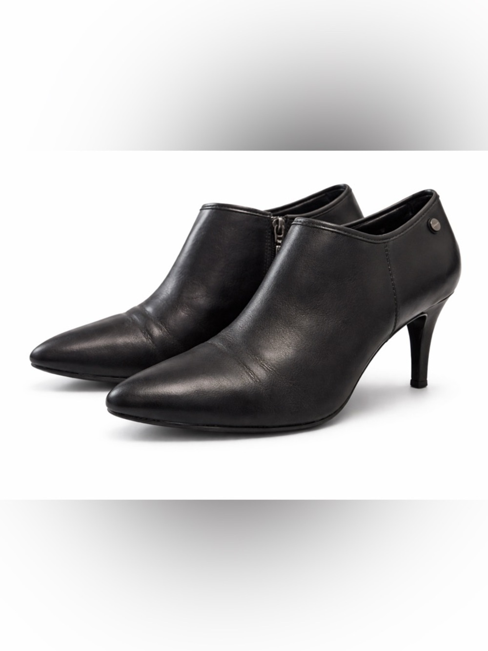 Calvin Klein Black Leather Ankle Boot Heels 8